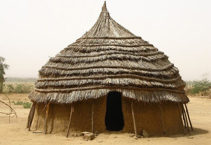 Habitat typique à découvrir lors de vos vacances au Niger