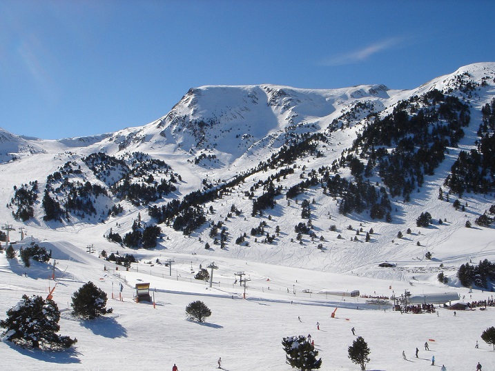 Partez au ski en Andorre cet hiver © Toploc