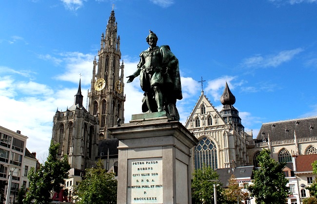 La statue de Petro Paulo à Anvers