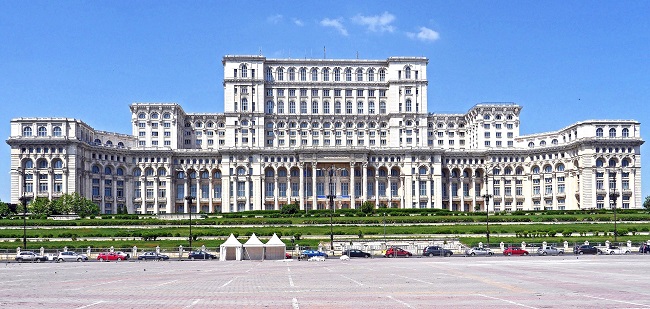 Le Palais du Parlement à Bucarest