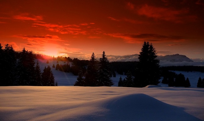 Coucher de soleil sur les stations de ski du Massif Central