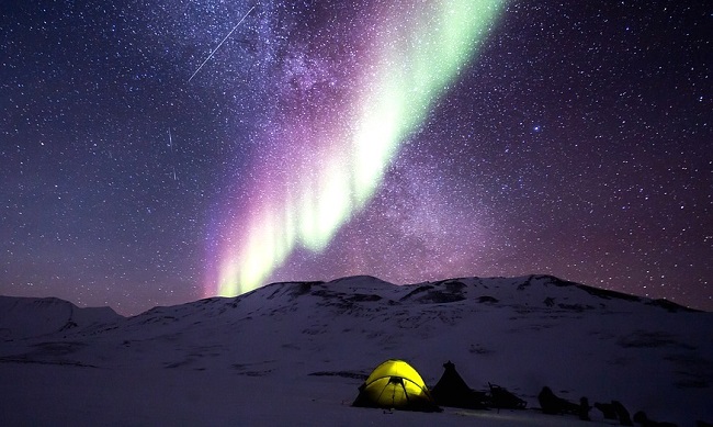 Les meilleures destinations pour voir des aurores boréales cet hiver