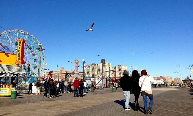 Plage de Coney Island dans la ville de New York