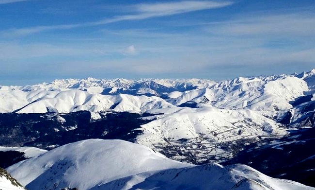 Stations de ski des Pyrénées de Saint-Lary-Soulan dans les Pyrénées-Orientales