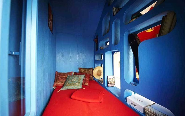 Une chambre bleue pour une nuit paisible ©pin-up house