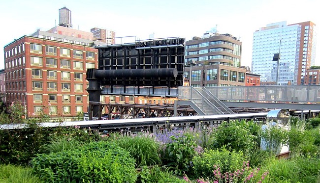 High Line Park un parc dans la ville pour visiter New York © Toploc