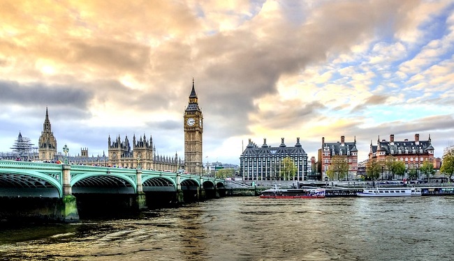 Magnifique vue de Big Ben location à proximité de votre location de vacances à Londres 