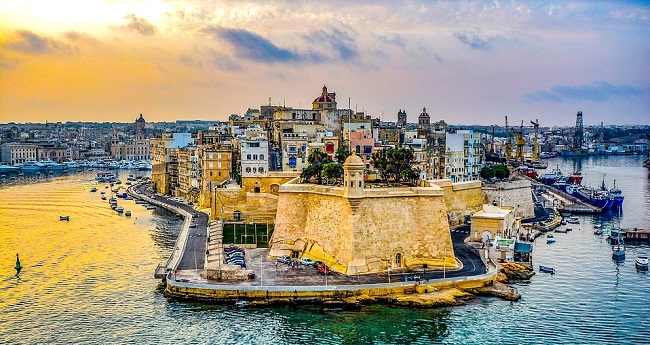 Malte, une des îles de la Méditerranée à découvrir pendant vos vacances © DR