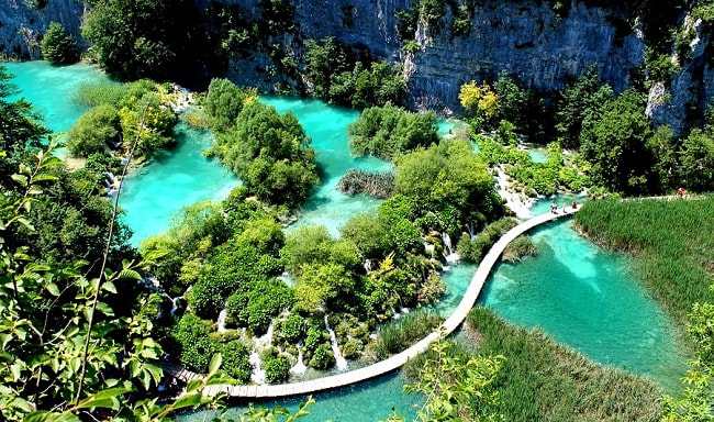 Parc National des lacs de Plitvice, un lieu incontournable à visiter pendant vos vacances en Croatie