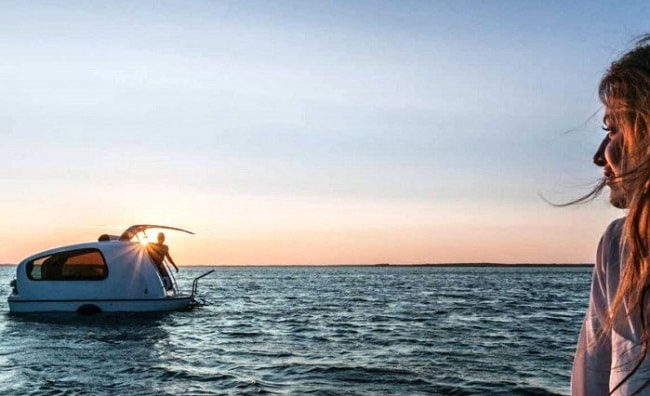 Coucher de soleil sur la caravane bateau de Sealander ©Sealander