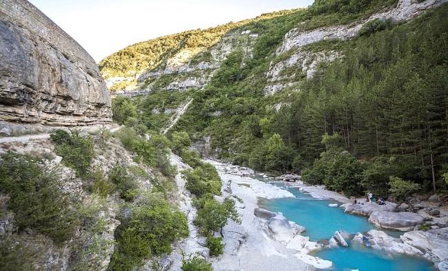 Les Gorges du Verdon, un endroit idéal pour une randonnée en Provence-Alpes-Côte d’Azur