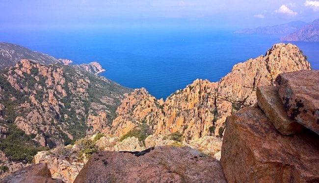 Magnifique vue depuis les hauteurs de Corse