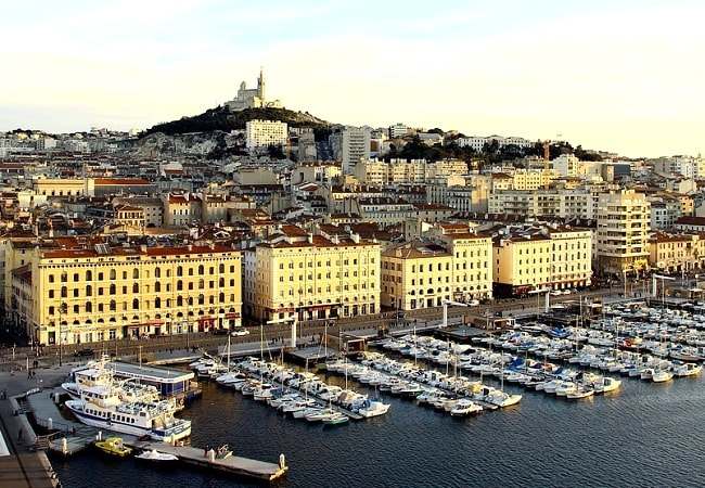 Vue du port de Marseille