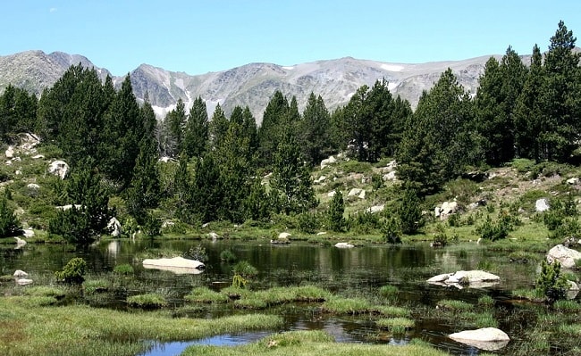 Balade dans le Parc national des Pyrénées pour des vacances nature en France
