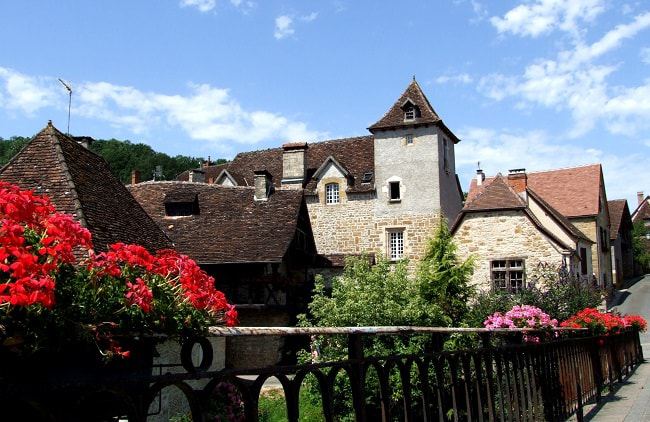 Le village de Carennac situé en Vallée de la Dordogne dans le Lot