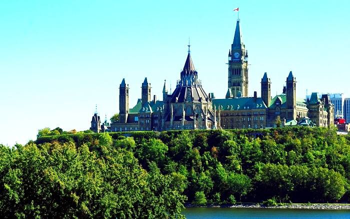 La colline du Parlement à Ottawa au Canada