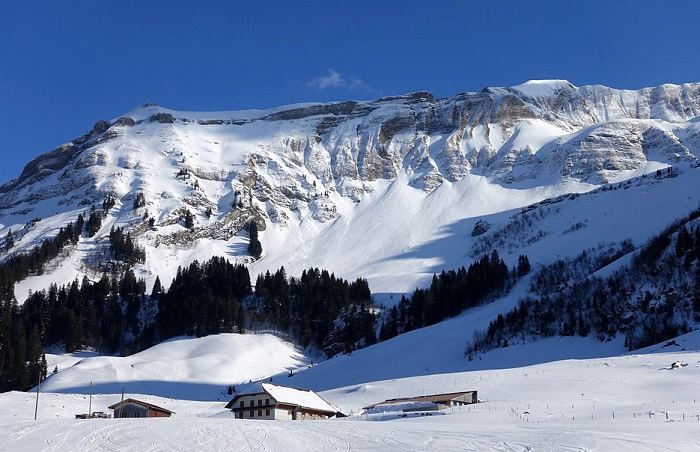 Découverte d'une magnifique station de ski en Suisse
