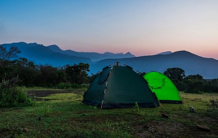 Optez pour un camping au cœur de la nature française pour voyager autrement