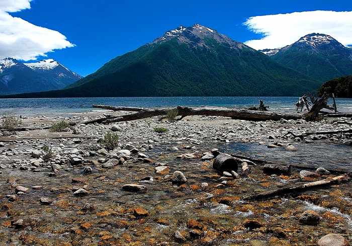 Un des nombreux lacs présent dans la région de Bariloche