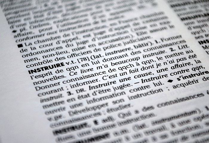 Partez à la découverte des nouveaux mots francophones dans les dictionnaires français