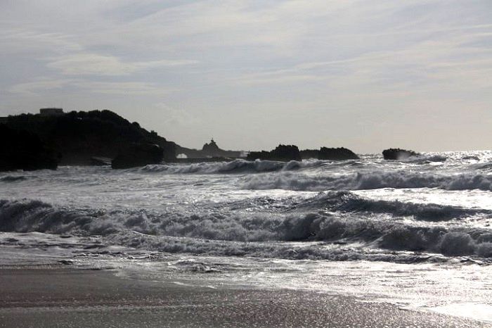 Mer déchaînée à Biarritz ©Location-Francophone