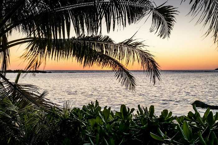 Optez pour une location saisonnière aux îles Fidji et admirez de splendides couchers de soleil