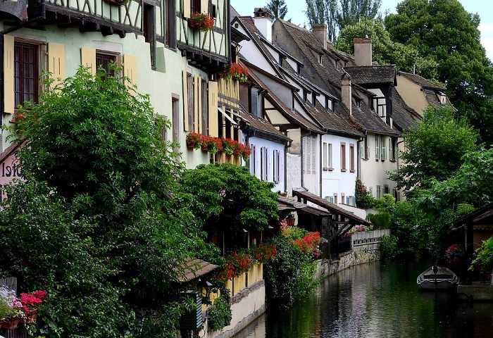 Optez pour une location de vacances en Alsace et découvrez la ville de Colmar