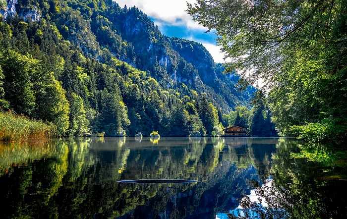 Partez à la découverte du Berglsteiner See, un lac du Tyrol, en Autriche