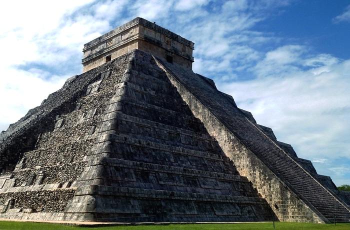 Découverte de Chichén Itzá, une ancienne cité maya située dans la péninsule du Yucatán, au Mexique