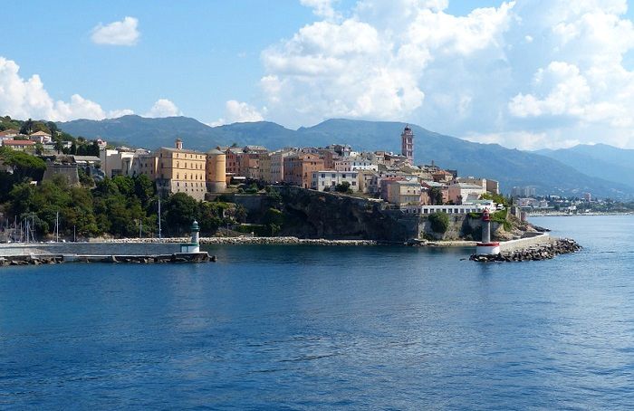 Pensez à visiter Bastia lors de votre séjour en Corse