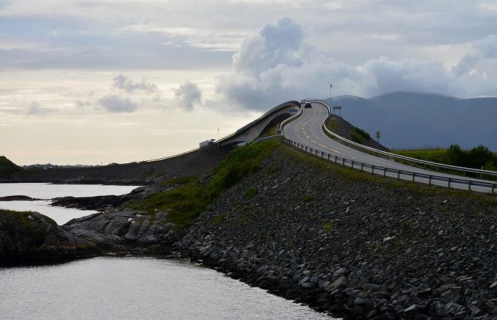 Découverte de la route de l'Atlantique lors de vos vacances en Norvège
