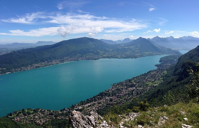 Magnifique vue sur le lac d'Annecy