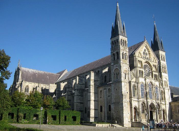 Visite du musée Saint-Remi situé dans l'abbaye Saint-Remi, une ancienne abbaye bénédictine de Reims