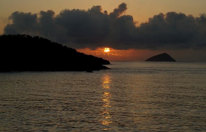 Coucher de soleil sur les îles Galápagos