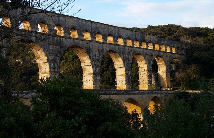 Découverte de ce magnifique pont-aqueduc romain
