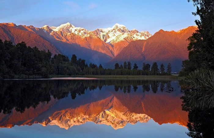 Offrez-vous une randonnée dans les montagnes néo-zélandaises