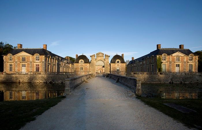 Partez à la découverte du Château de la Ferté Saint-Aubin lors de votre escapade en Sologne