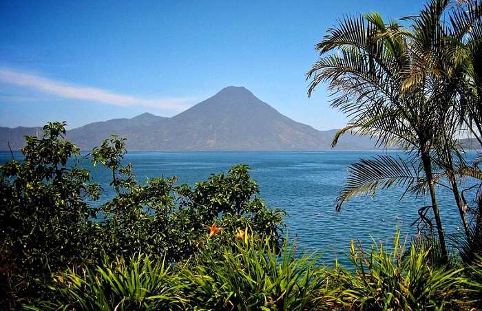 Le lac Atitlan, un incontournable à découvrir lors de votre escapade au Guatemala