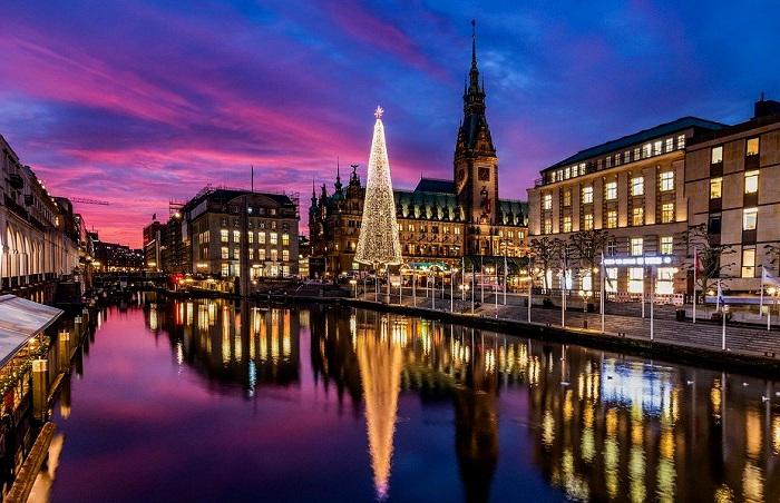 Pensez à visiter Hambourg pendant la période des fêtes et profitez ainsi d'une ambiance magique
