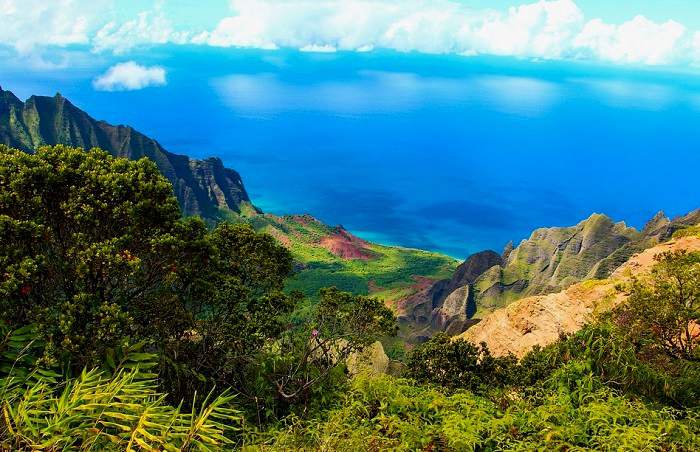 Partez à la découverte de Kauai, une île de l'archipel d'Hawaï située dans le Pacifique central
