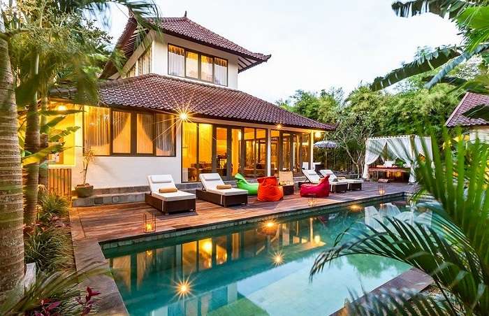 Offrez-vous un séjour en famille dans une villa avec piscine