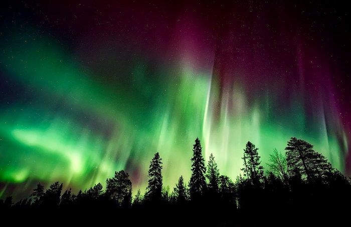 Déposez vos valises en Laponie suédoise et admirez les aurores boréales