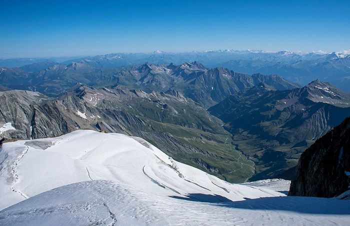 Offrez-vous un week-end au ski dans les Alpes au printemps