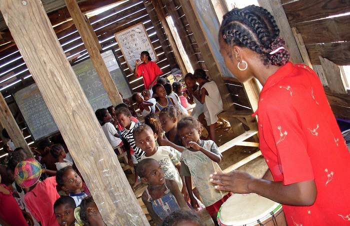 Immersion dans une classe à Madagascar