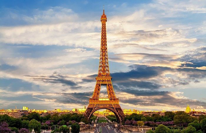 Pensez à visiter la Tour Eiffel lors de votre séjour à Paris