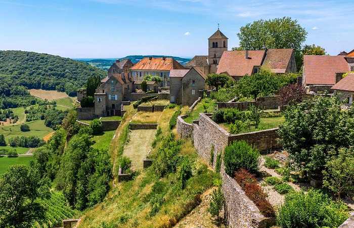 Château-Chalon, un incontournable à découvrir lors de vos prochaines vacances dans le Jura