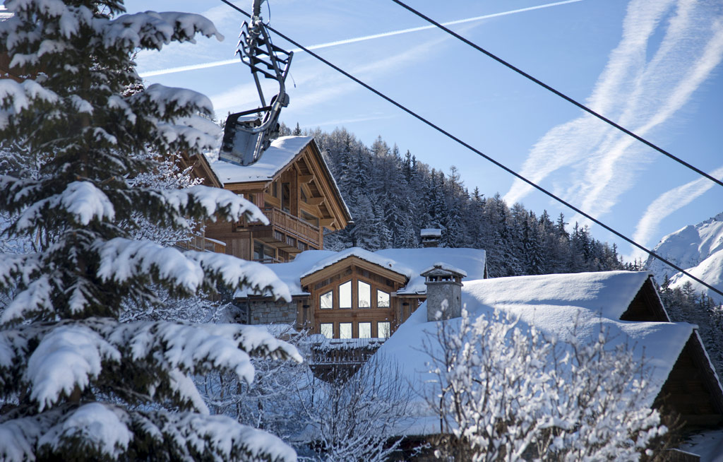 La petite station de Sainte-Foy-Tarentaise parmi les stations de ski de Savoie © Saintefoy-Tarentaise.com