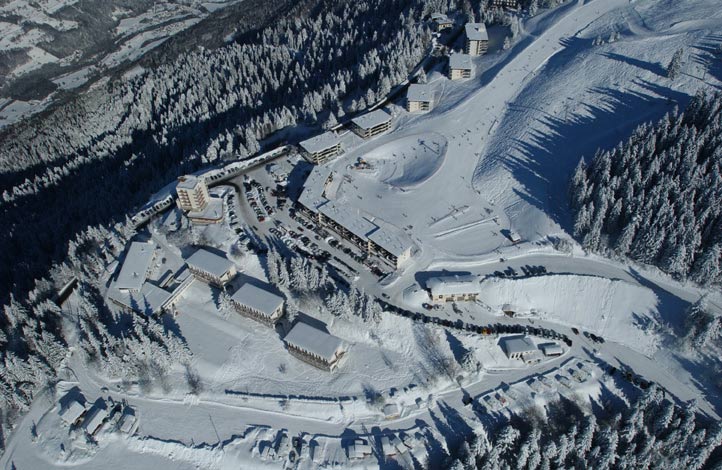 Le Collet d'Allevard l'une des stations de ski Grenoble à 40 minutes en voiture © Isère Tourisme
