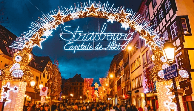 Strasbourg, "la capitale de Noël" © b&b hotels