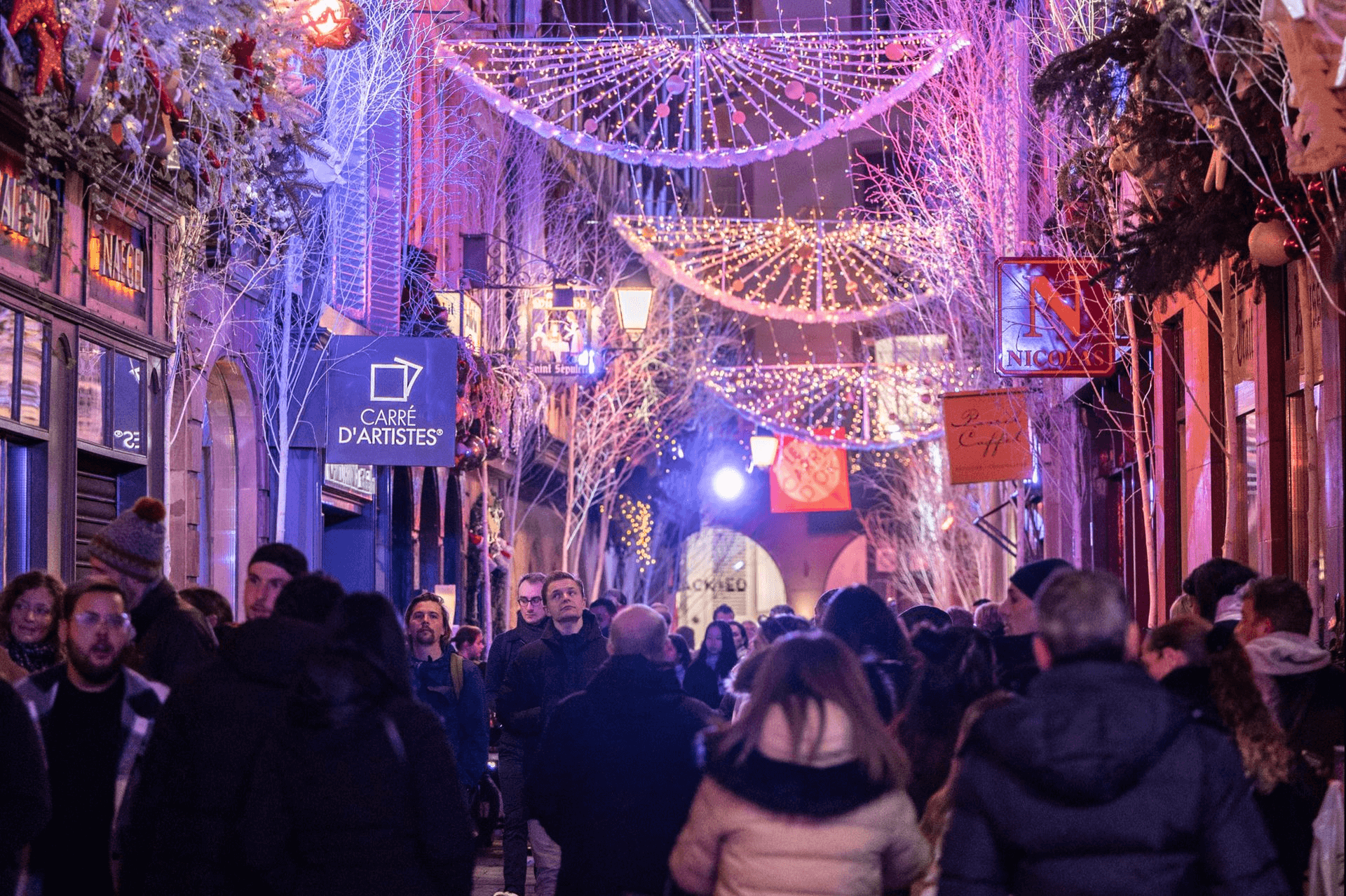 Le marché du Carré d'Or Place du Temple Neuf © Strasbourg.eu